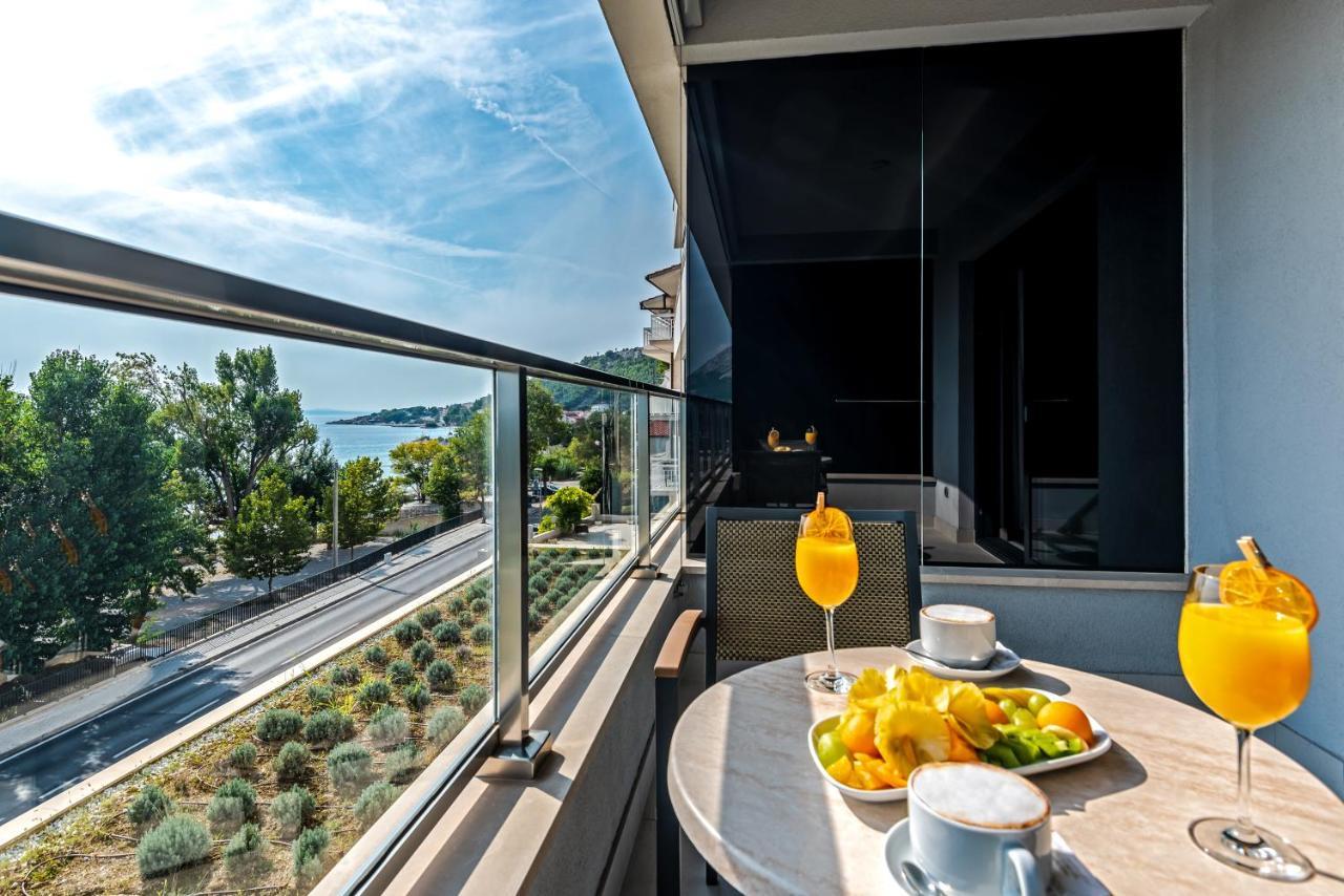 Hotel Plaza Duće מראה חיצוני תמונה
