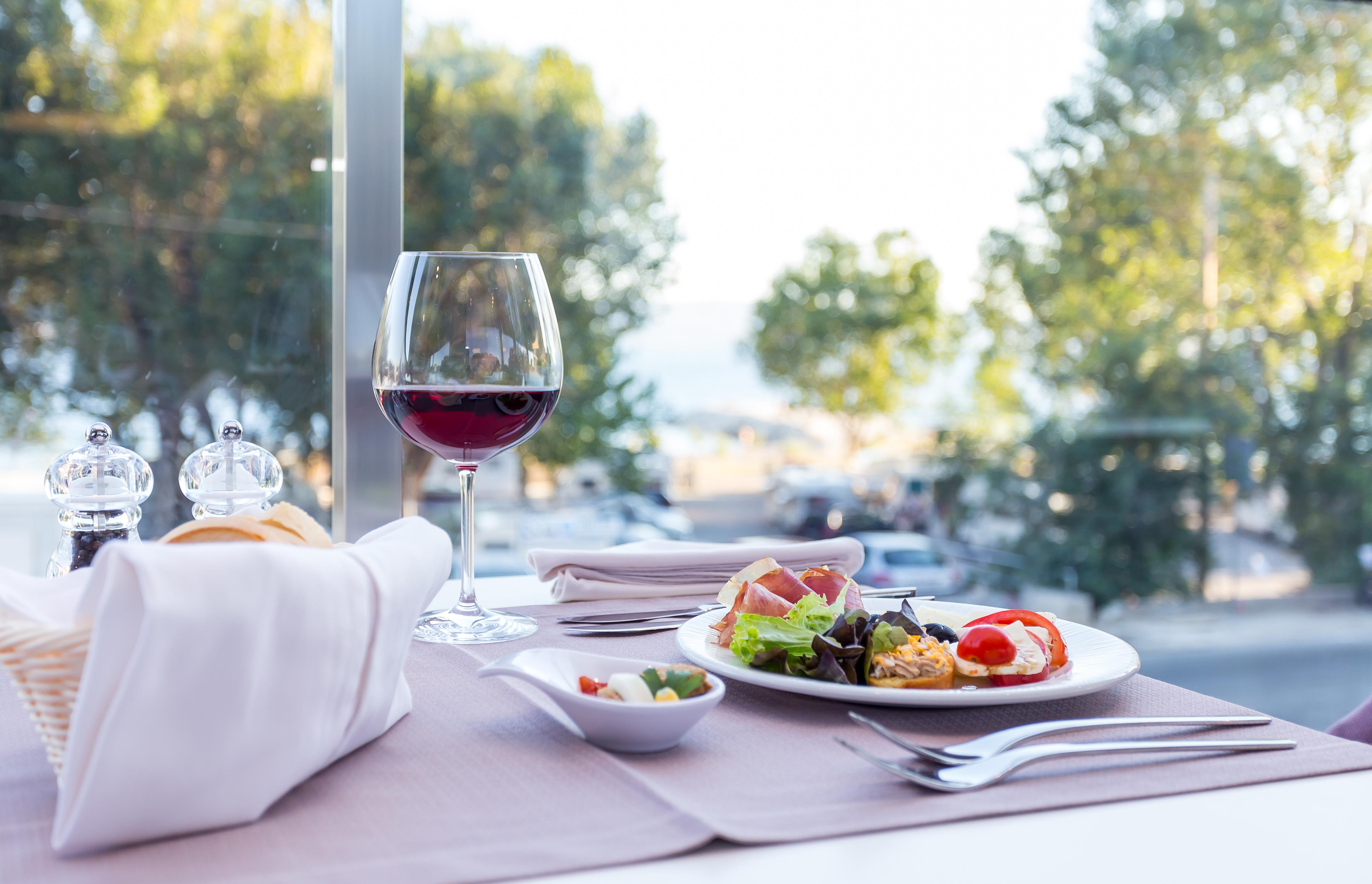 Hotel Plaza Duće מראה חיצוני תמונה
