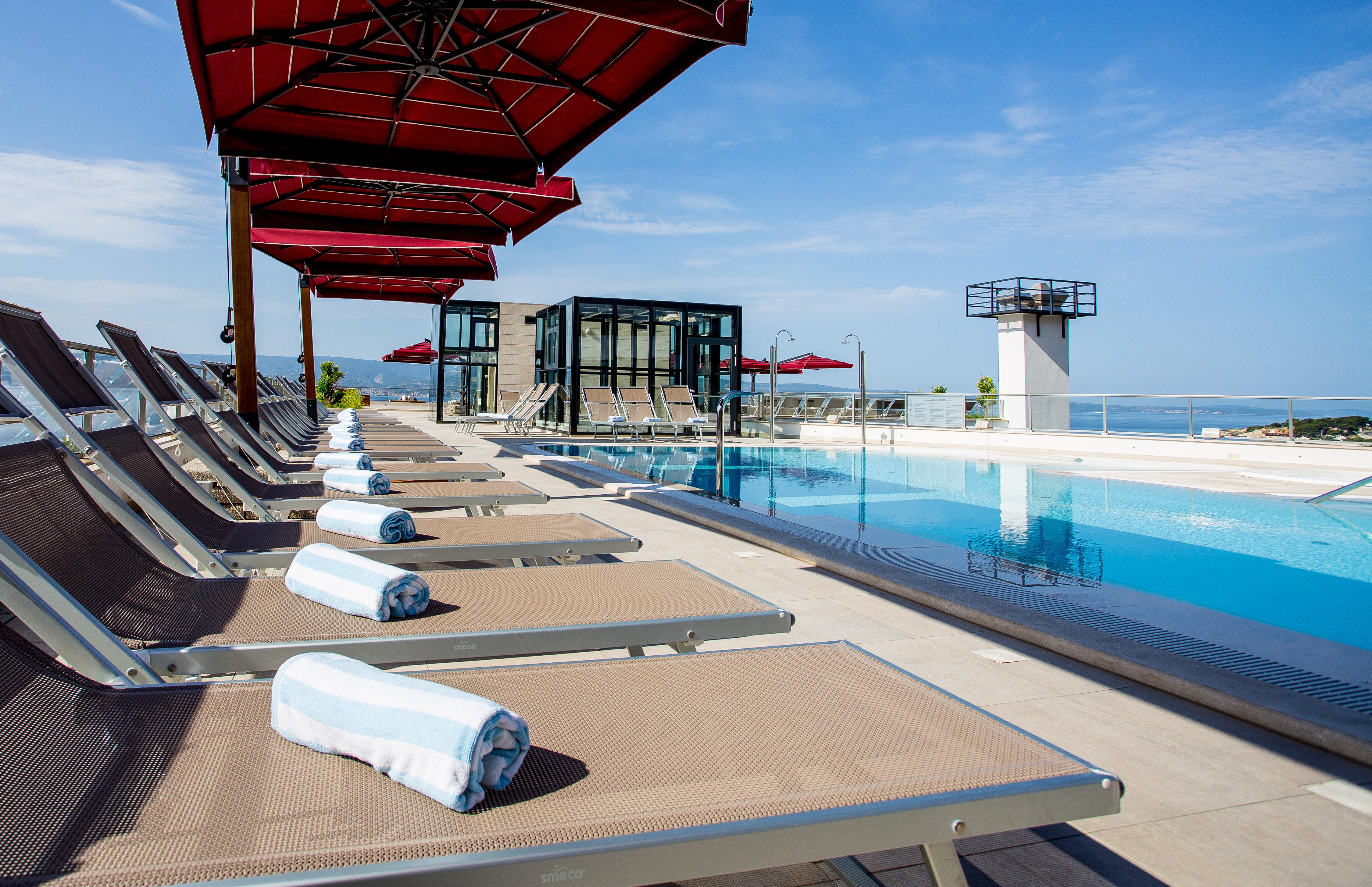Hotel Plaza Duće מראה חיצוני תמונה